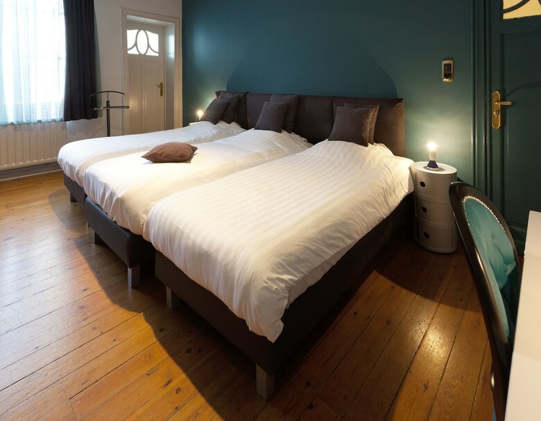 B&B Josaphat Park
