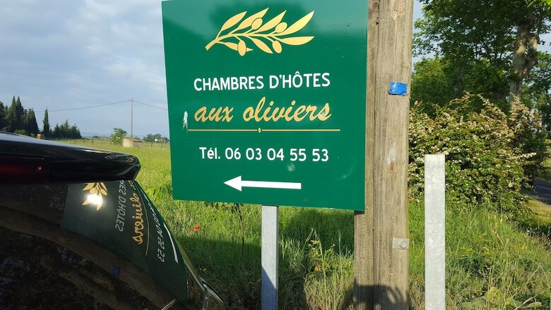 Hotel Aux Oliviers Bulles