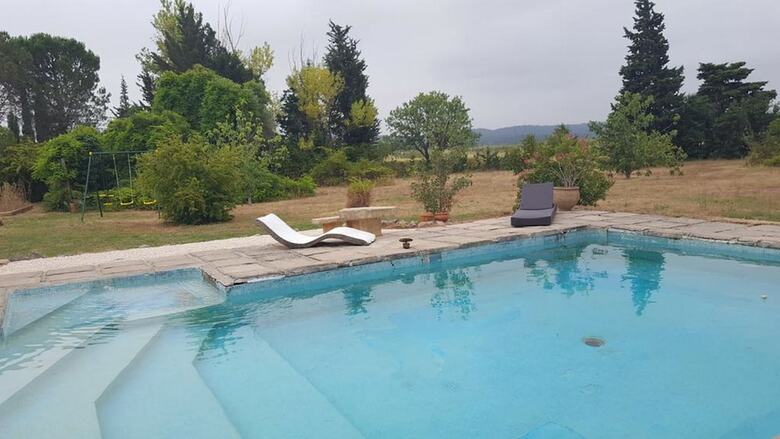 Hotel Aux Oliviers Bulles