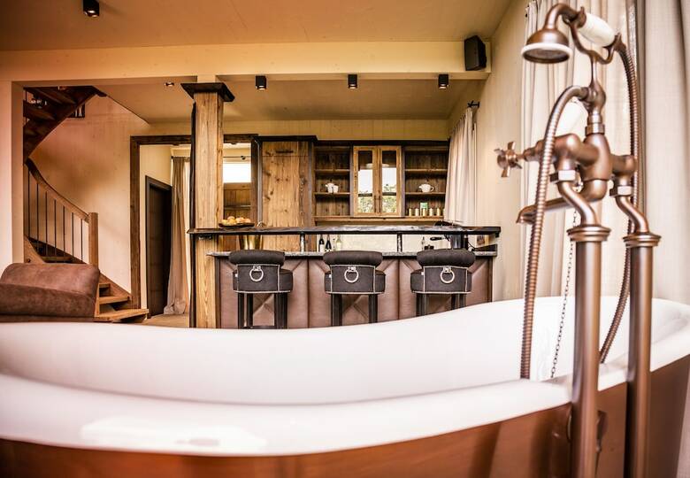 Apartamentos Golden Hill Country Chalets & Suites