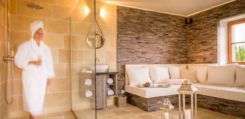 Apartamentos Golden Hill Country Chalets & Suites