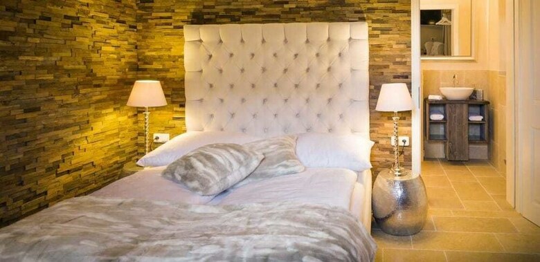 Apartamentos Golden Hill Country Chalets & Suites