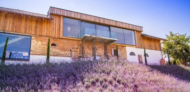 Apartamentos Golden Hill Country Chalets & Suites