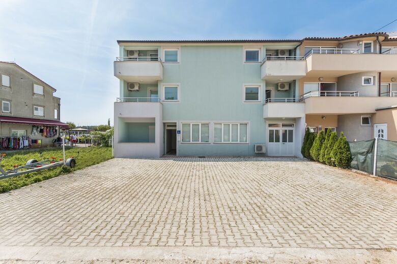 Apartments Riva