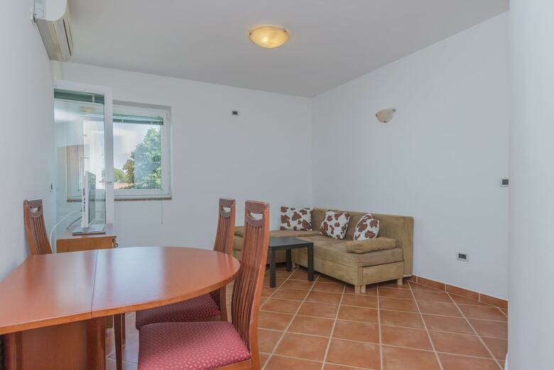 Apartments Riva