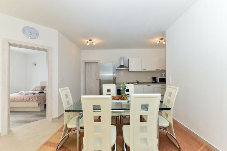 Apartments Ana