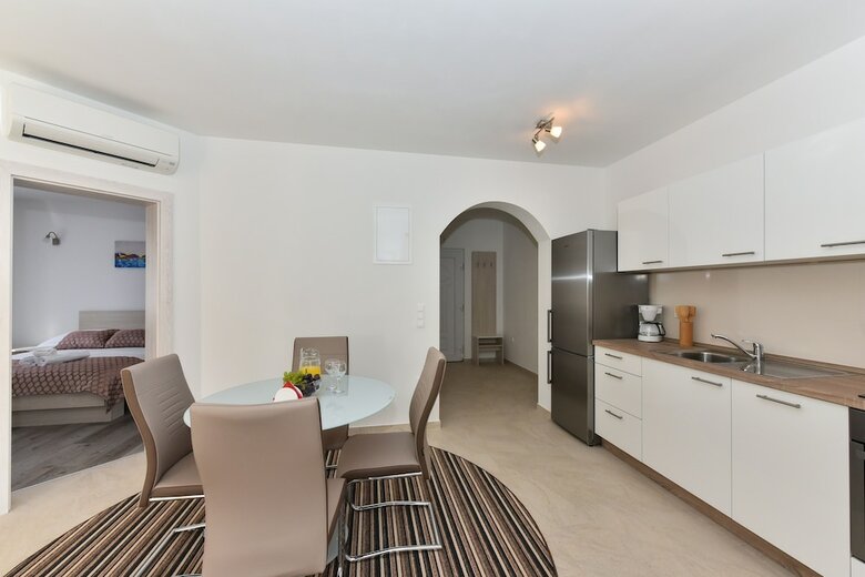 Apartments Ana