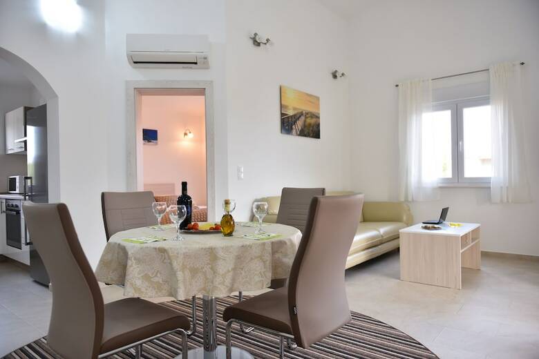 Apartments Ana