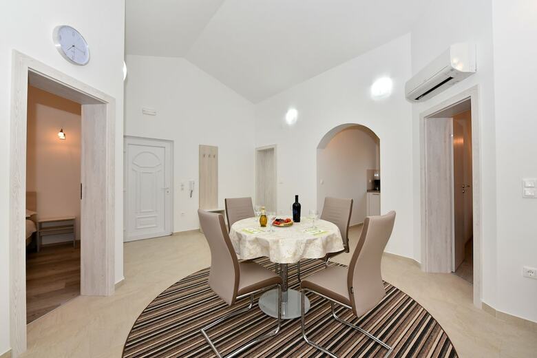 Apartments Ana