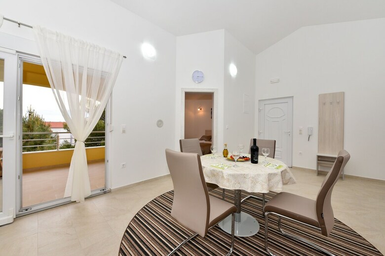 Apartments Ana