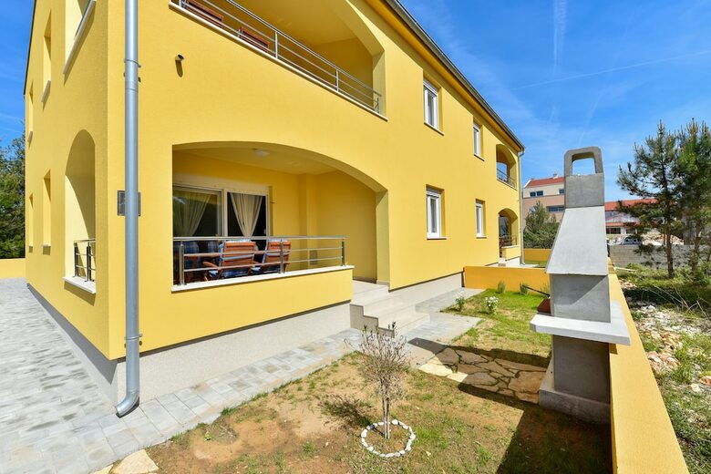 Apartments Ana