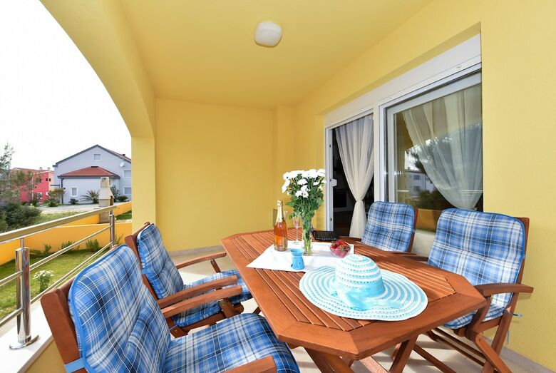 Apartments Ana