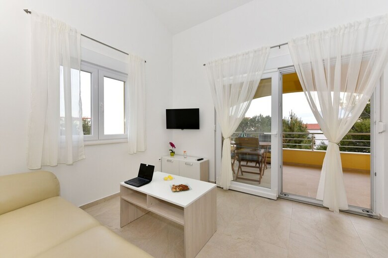 Apartments Ana