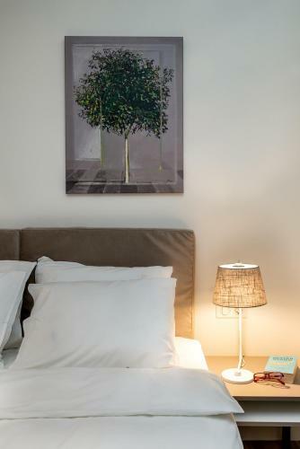 Urban Nest - Suites & Apartments