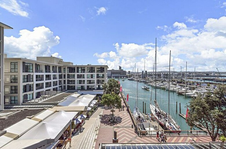 Zodiak's Viaduct Harbor 2 Bed Apartment