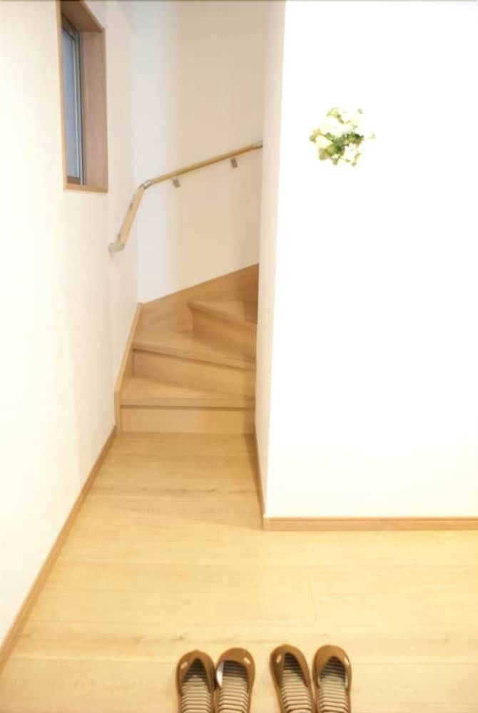 Omotenashi Peach Valley (191-1)