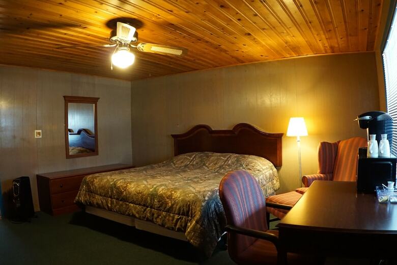 Hotel Eagle Nest Fly Shack And Lodge
