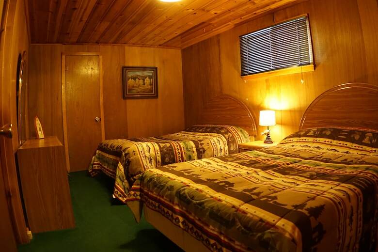 Hotel Eagle Nest Fly Shack And Lodge