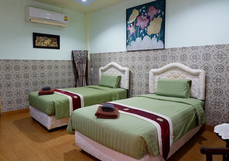 Hotel Suwanna Riverside