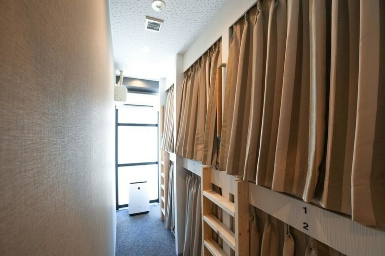 Hostal Mash Caf� & Bed Akihabara - Hostel