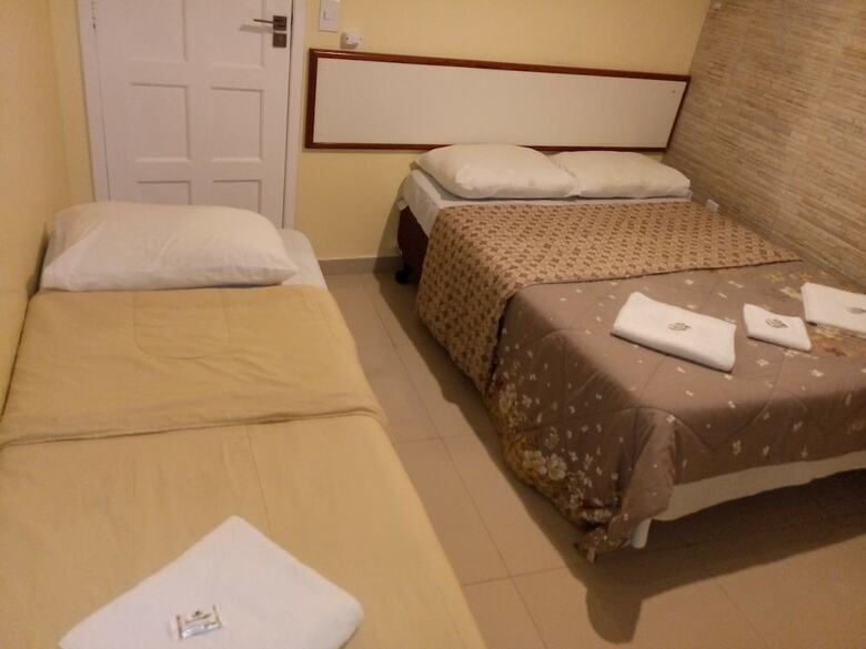 Hostal Pousada Rayer Land