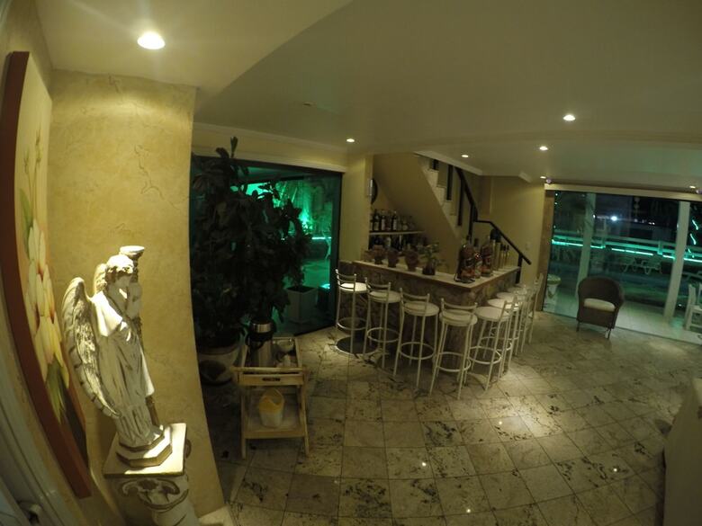 Hostal Pousada Rayer Land