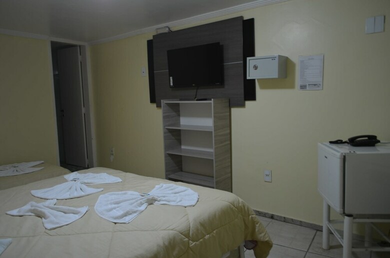 Hostal Pousada Rayer Land