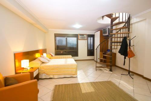 Metropolis Apart Hotel