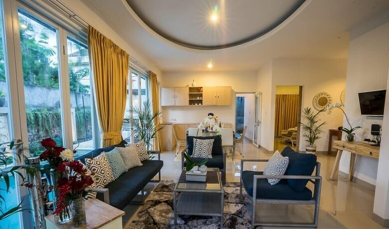 Villa Putih Berawa