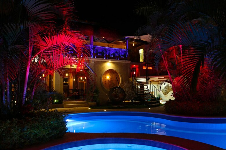 Hotel Nequi