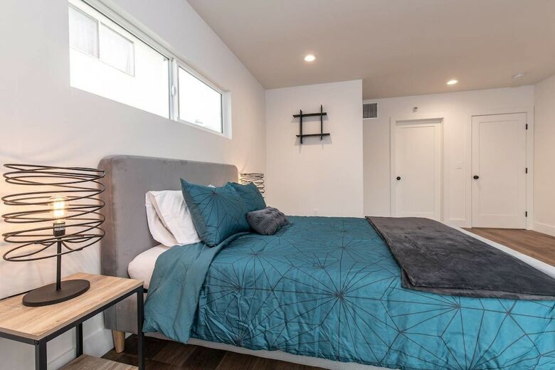 Newly Remodeled 3 Bdr House Near Dodgers Stadium