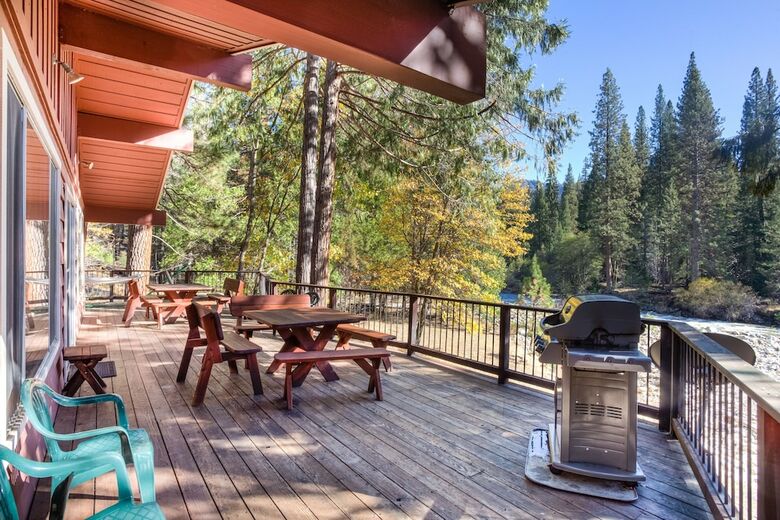 River Lodge