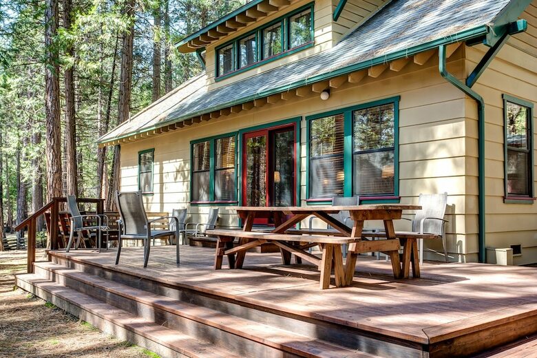 Wawona Retreat
