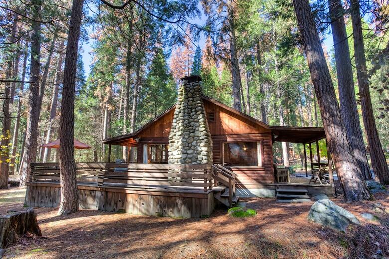 Creekside Cabin