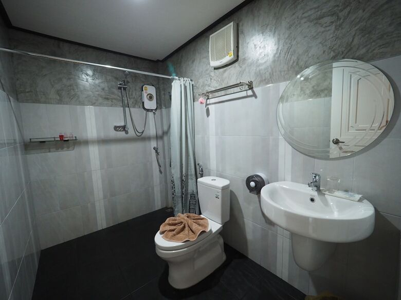 Hotel Baan Keree Thara Khiri Wong