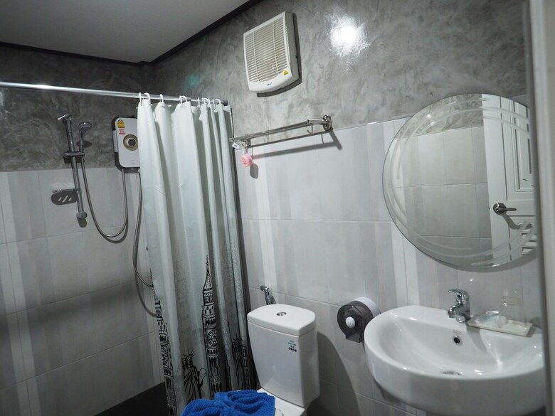 Hotel Baan Keree Thara Khiri Wong