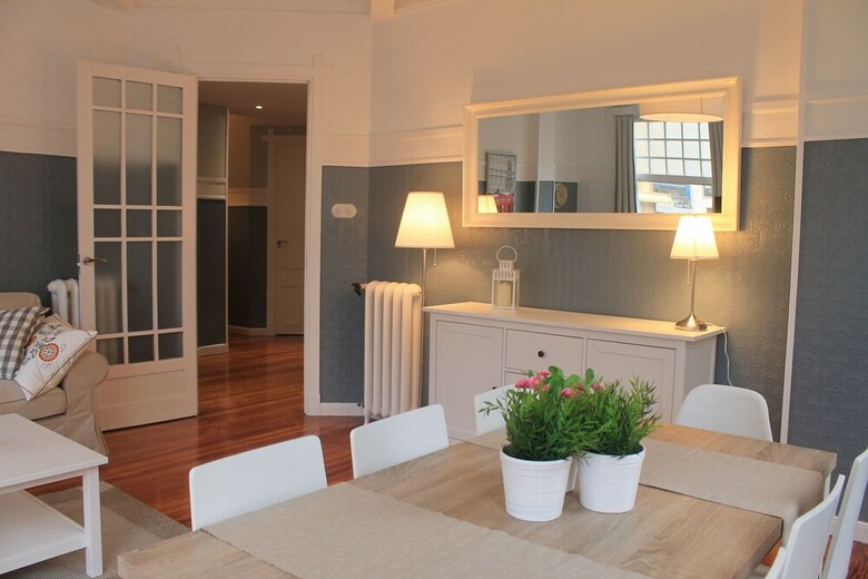 Royal Apartment By People Rentals
