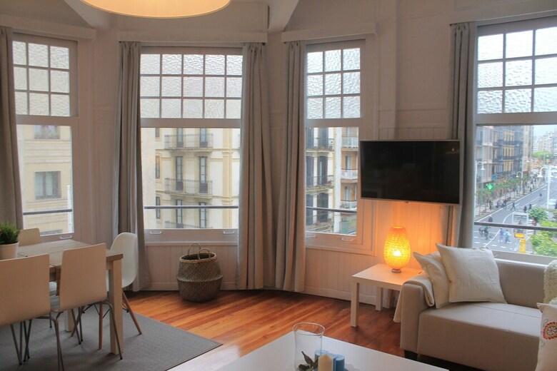 Royal Apartment By People Rentals