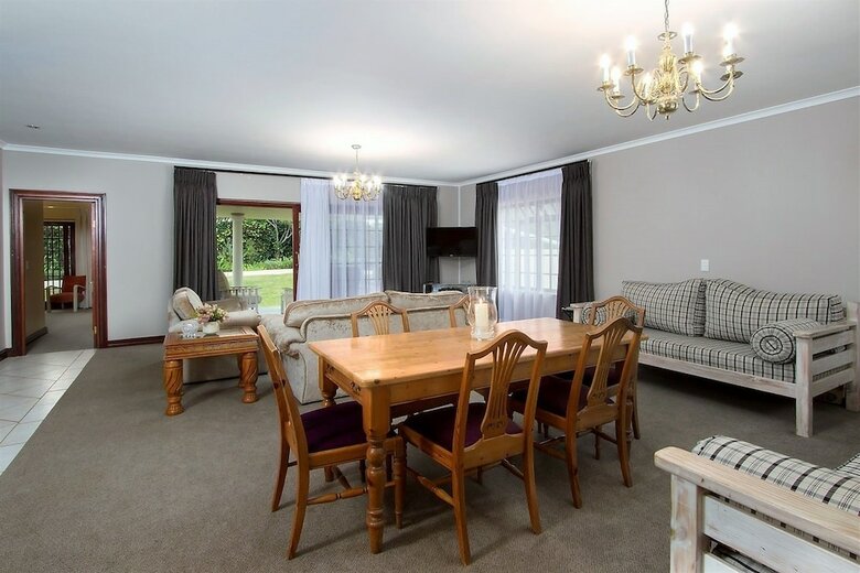 Bed & Breakfast Milkwood Lodge - Hermanus
