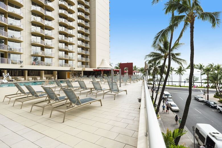 Aston Waikiki Beach Hotel