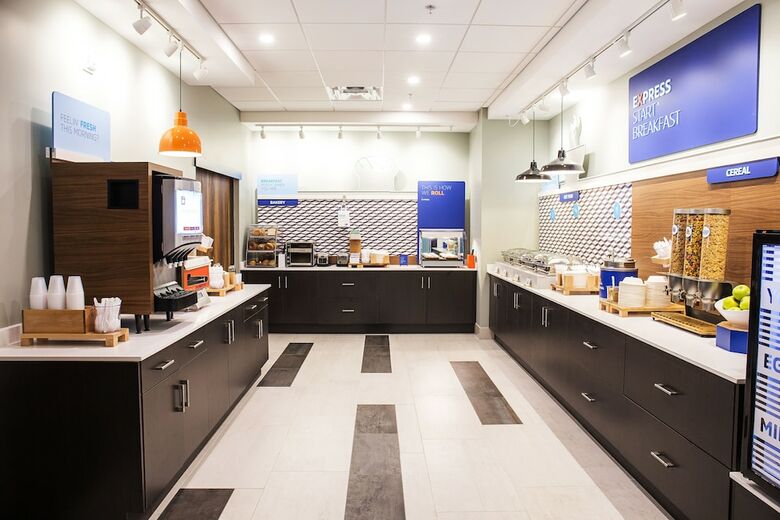 Hotel Holiday Inn Express And Suites Halifax - Dartmouth