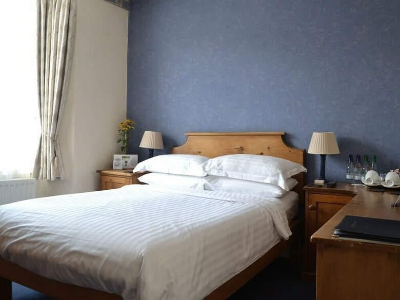 Hotel Sonata Guest House - Adults Only