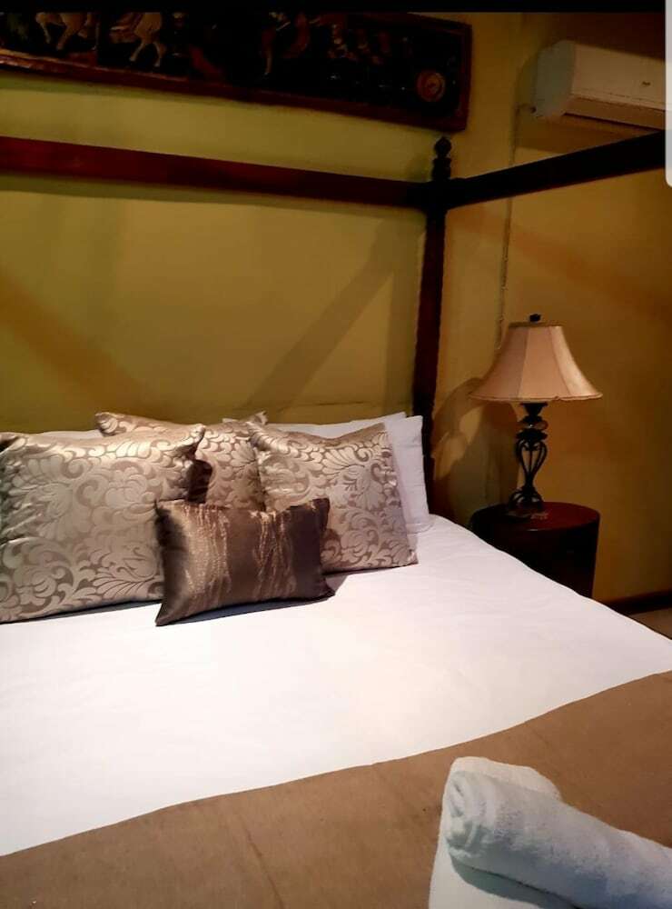 Hotel Kwantulindawo Guesthouse Vryheid