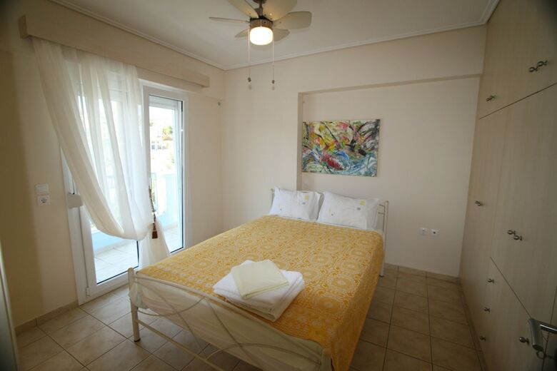 Chalkida Apartments