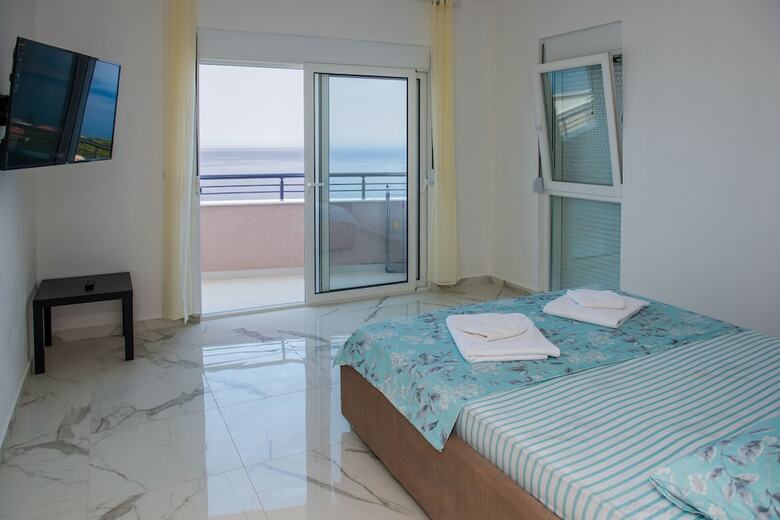 Minna Apartments