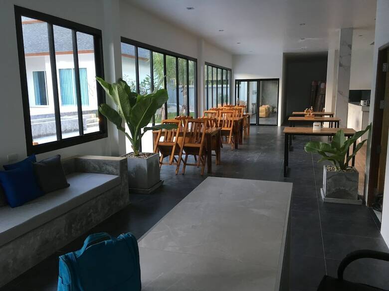 Hotel Amadha Villas Retreat