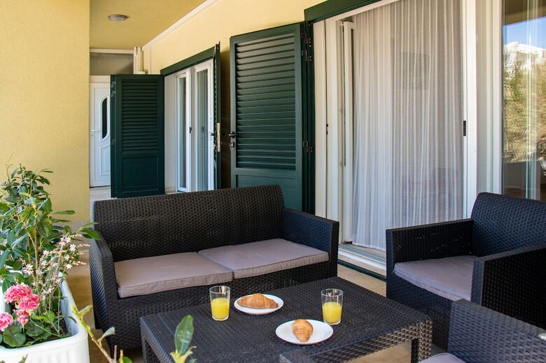 Apartamentos Villa Leon