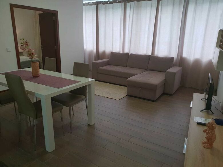 Apartamentos Funchal Paradise