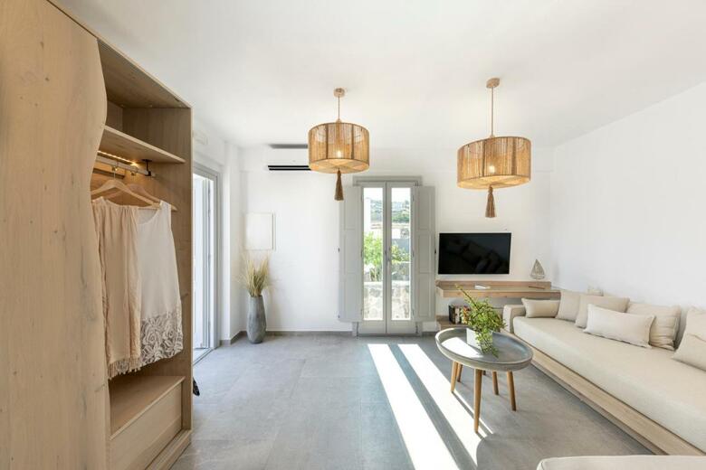Apartamentos Alafropetra Luxury Suites