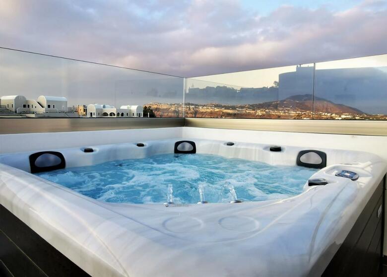 Apartamentos Alafropetra Luxury Suites